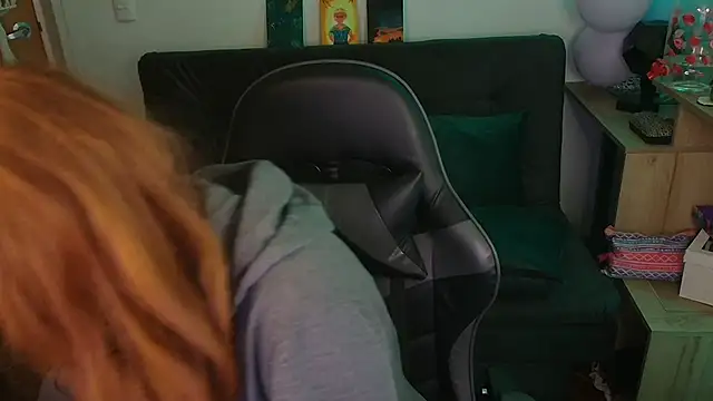 Miacatsito3 online show from 20, 11, 2025