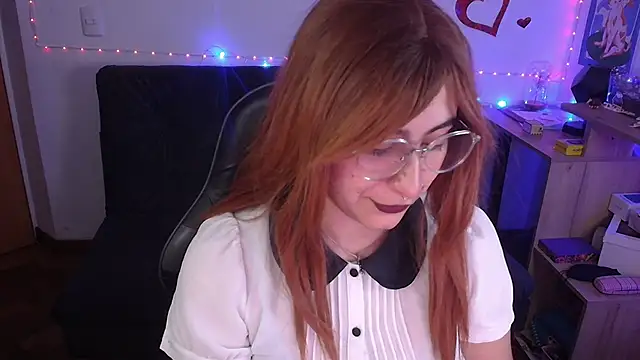 Snapshot of Miacatsito3 chatting on 2, 6, 2026 Miacatsito3 online show from 2, 6, 2026