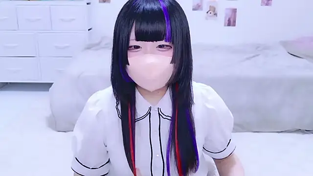 Nano chan  online show from 6, 10, 2025