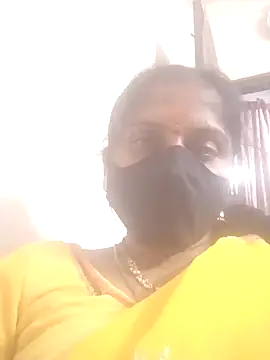 Snapshot of Sowjanya-telugu chatting on 25, 9, 2025 Sowjanya-telugu online show from 25, 9, 2025