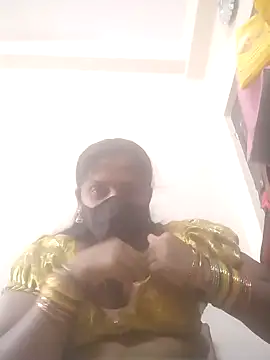 Snapshot of Sowjanya-telugu chatting on 3, 10, 2025 Sowjanya-telugu online show from 3, 10, 2025