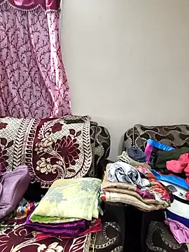 Snapshot of Sowjanya-telugu chatting on 22, 12, 2025 Sowjanya-telugu online show from 22, 12, 2025