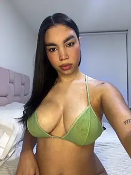 karolaalcendra online show from 25, 3, 2026