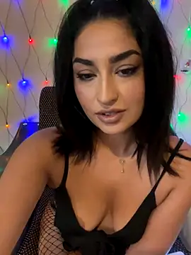 Mia spicyy online show from 8, 10, 2025