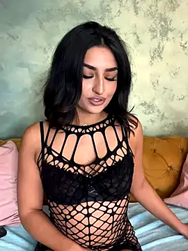 Mia spicyy online show from 23, 10, 2025