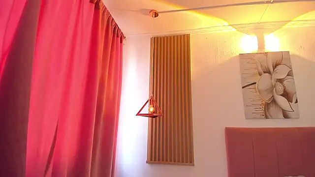 Snapshot of KoraRousee chatting on 2, 11, 2025 KoraRousee online show from 2, 11, 2025