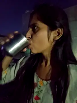 Saloni-Gupta online show from 25, 10, 2025