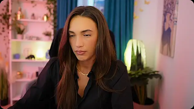 Alexis Love  online show from 2, 10, 2025