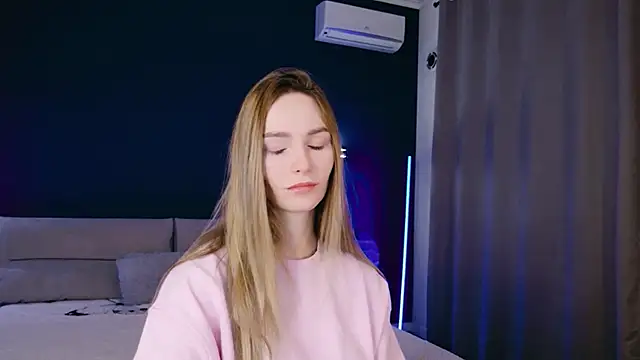 Melloudy online show from 30, 11, 2025