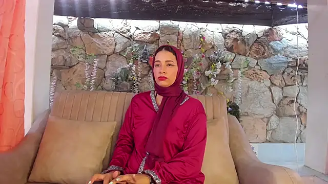 ShanaJamil online show from 16, 7, 2026