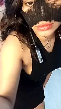 Ceylon couple online show from 4, 4, 2026