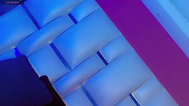 JessiscaWalker online show from 4, 12, 2025