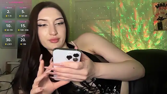 Jessasmith online show from 28, 4, 2026