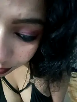 Snapshot of Deliciouskimi chatting on 5, 1, 2026 Deliciouskimi online show from 5, 1, 2026