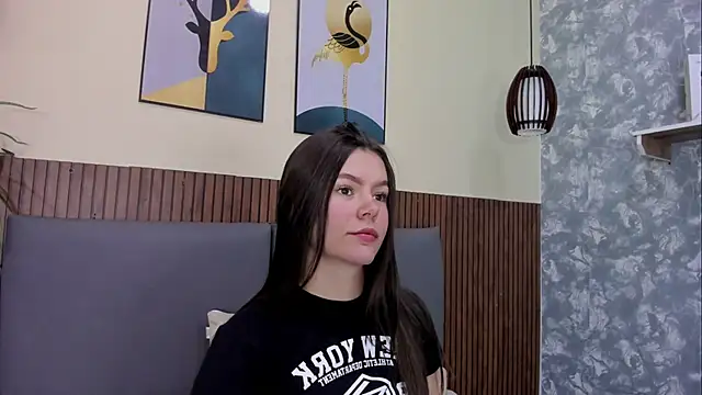 Snapshot of EmillyHarper_ chatting on 25, 11, 2025 EmillyHarper online show from 25, 11, 2025