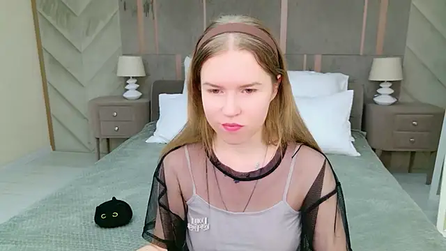 Alida Brice online show from 5, 12, 2025