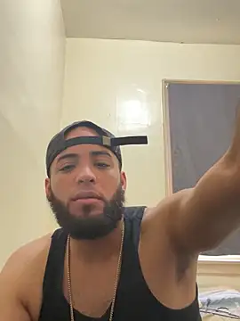 LeoPR00 online show from 3, 10, 2025