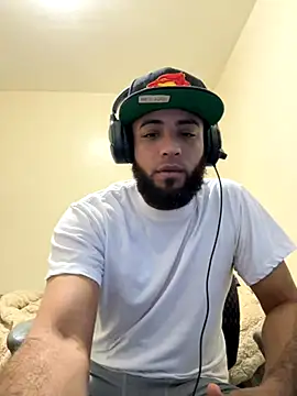 LeoPR00 online show from 28, 10, 2025