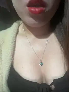 Luna-ass online show from 23, 3, 2026