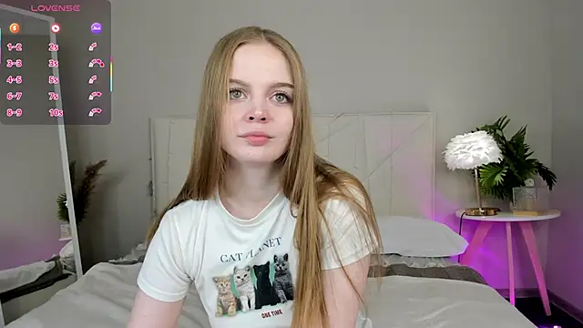 Snapshot of Amanda_steele chatting on 4, 11, 2025 Amanda steele online show from 4, 11, 2025