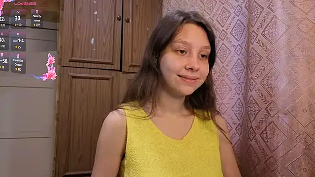 QutieDaSweet online show from 25, 11, 2025