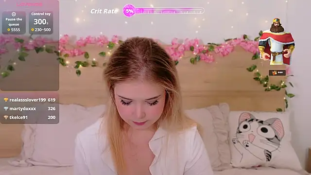 Lilith Bonheur online show from 24, 9, 2025