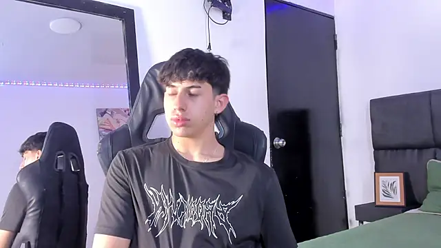 Snapshot of Aaron_Spencer13 chatting on 15, 9, 2025 Aaron Spencer13 online show from 15, 9, 2025