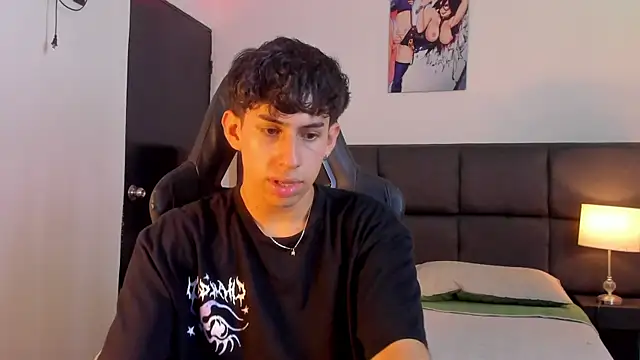 Snapshot of Aaron_Spencer13 chatting on 19, 9, 2025 Aaron Spencer13 online show from 19, 9, 2025