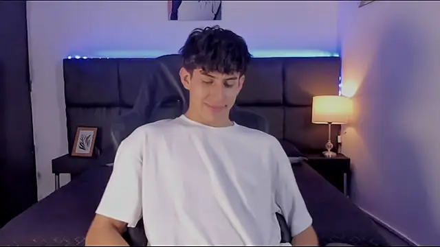 Snapshot of Aaron_Spencer13 chatting on 29, 9, 2025 Aaron Spencer13 online show from 29, 9, 2025