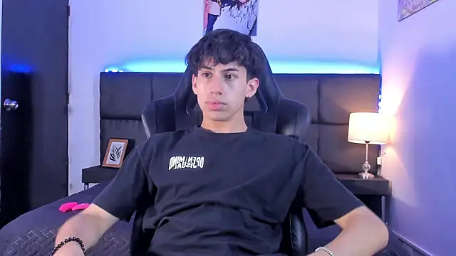 Snapshot of Aaron_Spencer13 chatting on 30, 9, 2025 Aaron Spencer13 online show from 30, 9, 2025