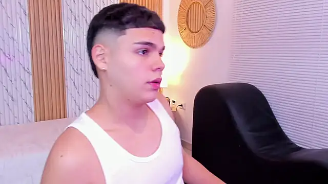 james jonnes online show from 16, 10, 2025