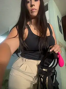 Nicol X online show from 28, 4, 2026