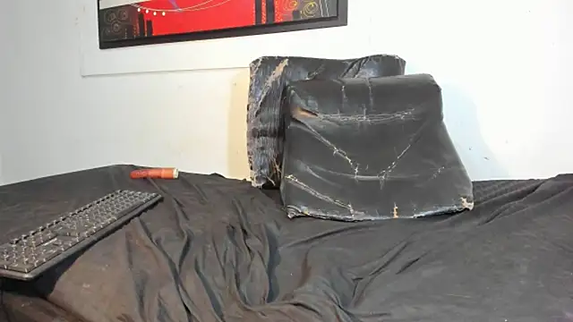 valeriapinkxx online show from 13, 3, 2026