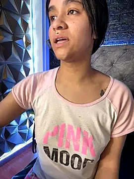 Isabella-Teen online show from 3, 10, 2025