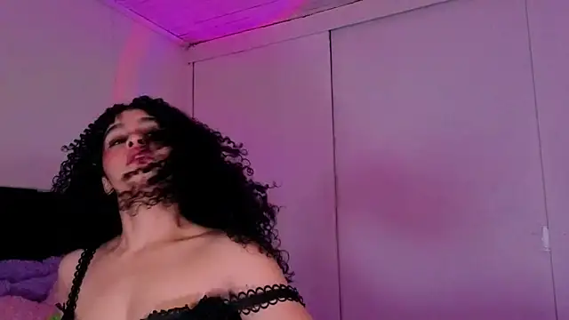 Snapshot of missvaneblake chatting on 19, 5, 2026 missvaneblake online show from 19, 5, 2026