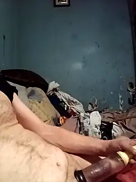 Snapshot of Jarektchurzewski chatting on 16, 12, 2025 Jarektchurzewski online show from 16, 12, 2025