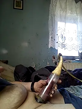 Snapshot of Jarektchurzewski chatting on 7, 3, 2026 Jarektchurzewski online show from 7, 3, 2026