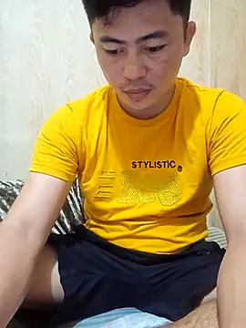 Snapshot of Naughtyboy_69xx chatting on 3, 7, 2026 Naughtyboy 69xx online show from 3, 7, 2026