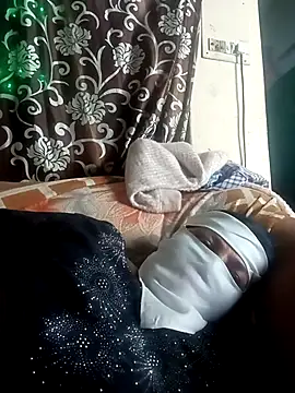 Love-890 online show from 28, 11, 2025