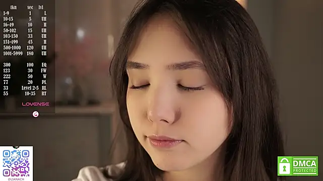 RenaeConnerley online show from 13, 11, 2025