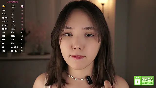 RenaeConnerley online show from 19, 11, 2025