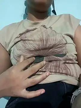 Mahira Kapoor online show from 18, 9, 2025