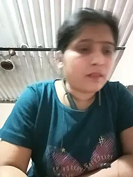aliya-jaan71 online show from 22, 4, 2026
