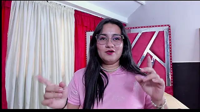 Luna021 1 online show from 17, 9, 2025