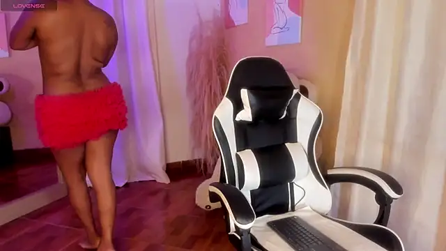 ebonyebony24 online show from 12, 6, 2026
