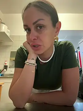 ainaht online show from 20, 4, 2026