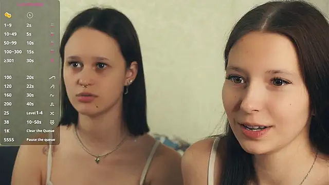 GabrielleLynchard online show from 16, 10, 2025