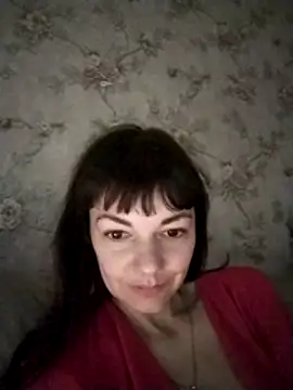 AliceSwan1122 online show from 2, 7, 2026