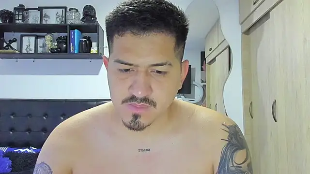 Arnolwilliams online show from 2, 12, 2025