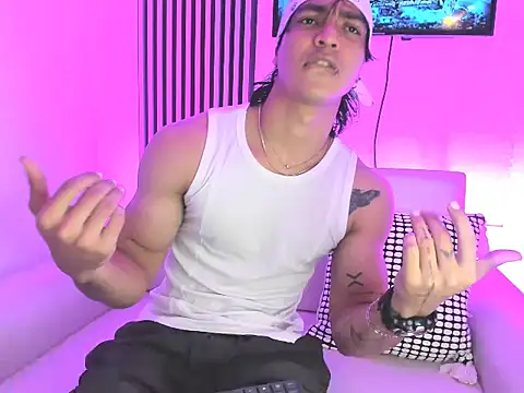 toji luxxer online show from 21, 9, 2025